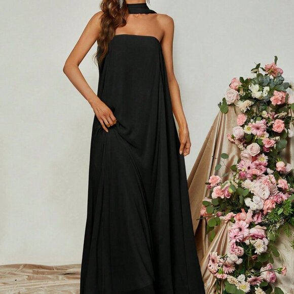 Black Elegant Women's Sophisticated Off-The-Shoulder A-Line Evening Gown - Picture 4 of 6